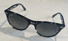 Ray-Ban Wayfarer II Sunglasses Gray Havana w/ Grey Gradient RB2185 Size 52