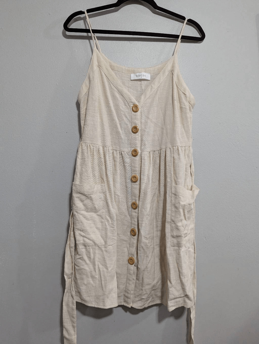 Bacio Button front dress Medium - image 1