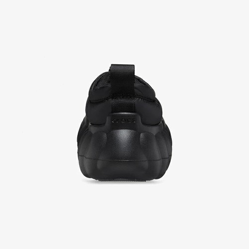 Crocs OverPuff Shorty 210668-060 Schwarz Unisex Slipper - Bild 4 von 5
