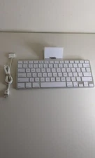 Apple iPad Keyboard Dock A1359 for 1st, 2nd, & 3rd Gen 30-Pin Untested For Parts