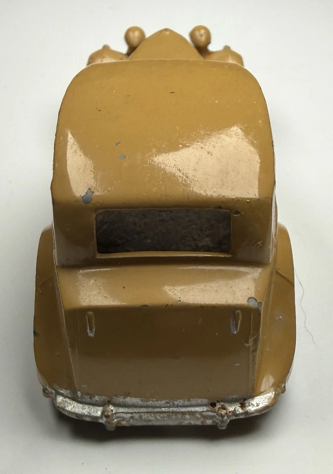 Dinky Toys Triumph 1800 Saloon #151 – 1:48 Scale – Meccano Ltd England Vintage - Image 3 of 4