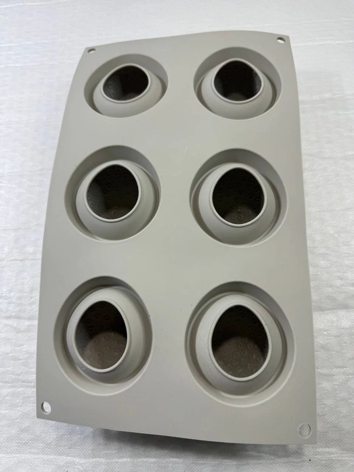 silikomart - Fragola E Panna - Silicone Mould ø59 H 61 MM - Image 3 of 4