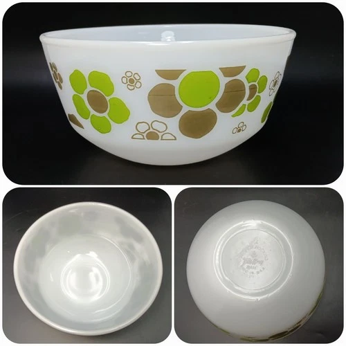 Fire King Mixing Bowl Springtime Green 8.5" Milk Glass Vintage Anchor Hocking