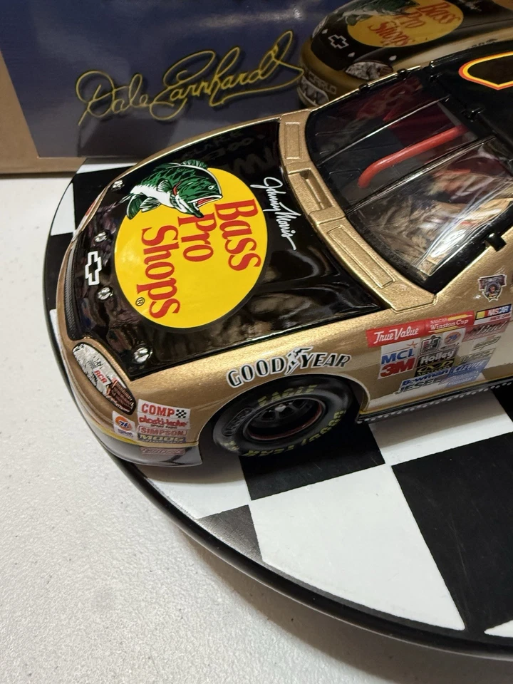 Bajo Dale Earnhardt #3 GM Goodwrench Pro Shops 1/24 2003 RCCA Nascar diecast Foto 3 de 4