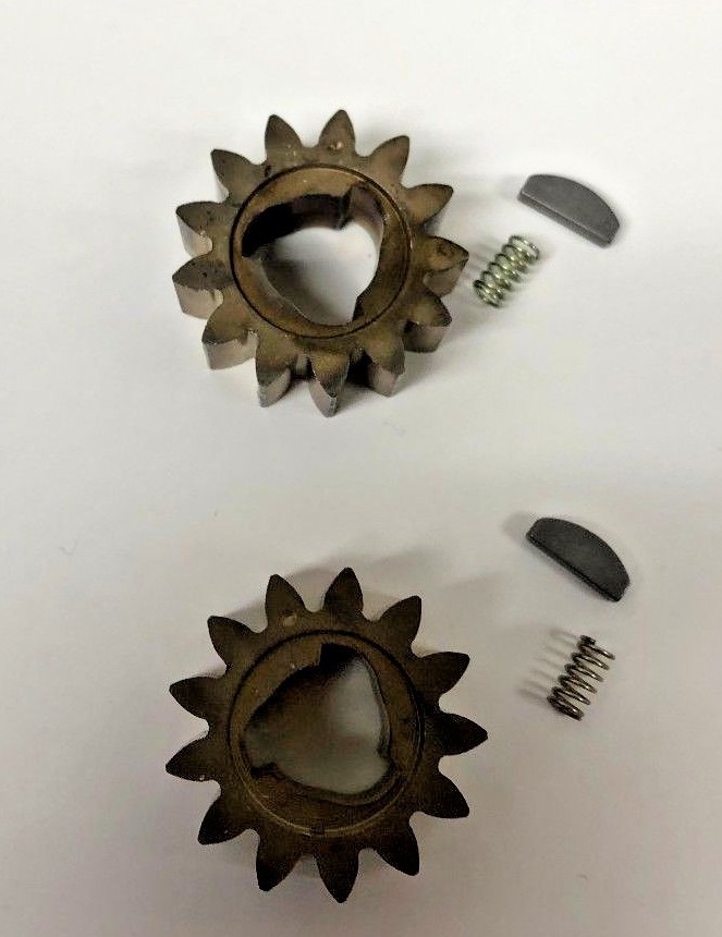 GENUINE OEM HONDA HRR216 / HRX217 DRIVE GEAR KIT 13T PINION 42661