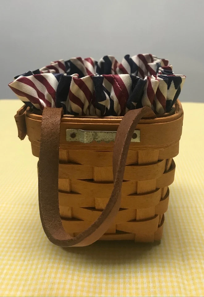 NOS LONGABERGER WALL HANGING BASKET 3.5"X3.5" STAR SPANGLED STRIPES - NEW !! - Image 3 of 4