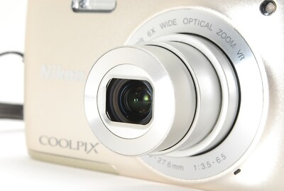 MINT in Box ] Nikon COOLPIX S4400 Silver Compact Digital Camera
