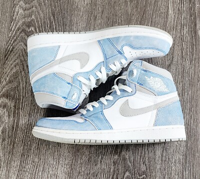 Nike Air Jordan 1 ライトブルー ハイパーロイヤル Nike Air Jordan 1 Retro High OG Hyper Royal Cloud blue | eBay