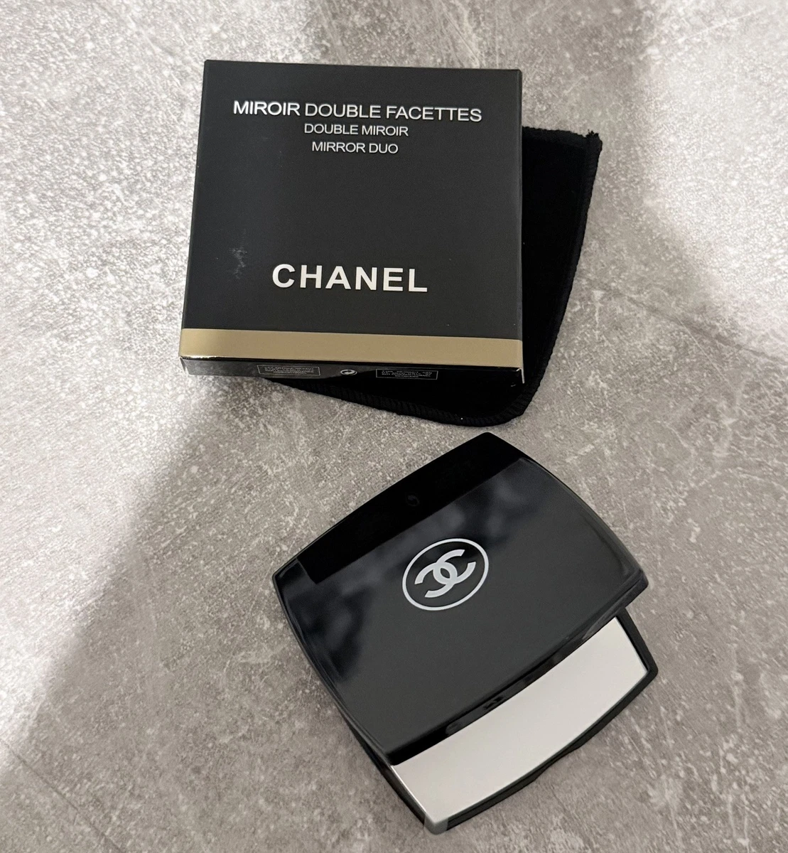 Preços baixos em Espelhos de Maquiagem com Lupa CHANEL | eBay