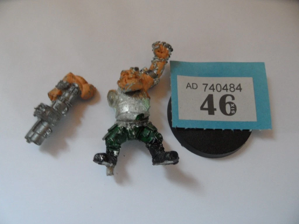 Warhammer 40k - Ogryn Metal - Astra Militarum - OOP - Classic - Ripper