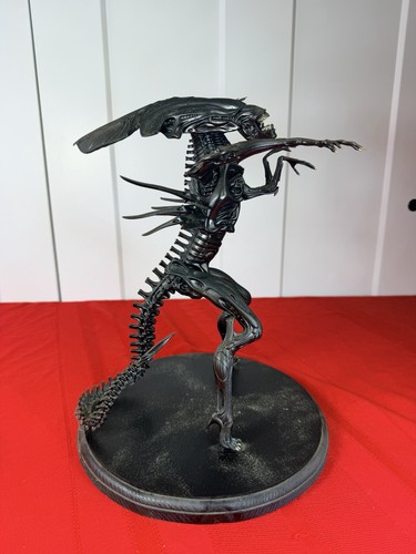 Vtg 1992 Halcyon Aliens Xenomorph Queen 1/12 Built Model Kit Signed 12.5” Sci-Fi