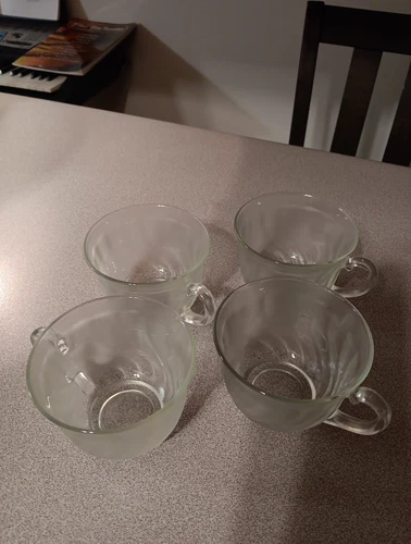 Vtg Arcoroc France Set of 4 Frosted Clear Coffee/Tea Cups Mugs Glass #27 Swirl