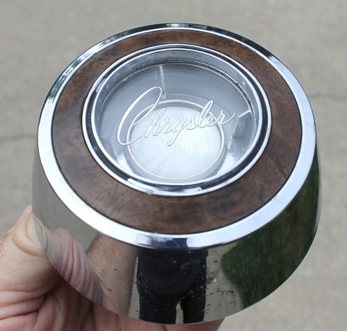 1967 67 Chrysler 300 Imperial Newport Steering Wheel Horn Button Center 2823655 - Picture 2 of 12