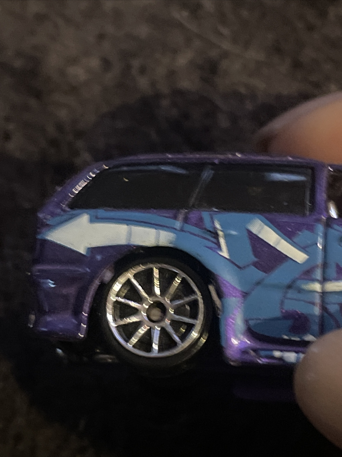 Picture 5 of 17