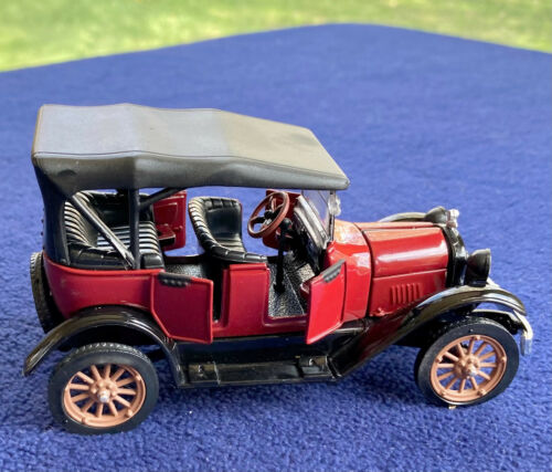 Automóviles vintage coleccionables escala 1:32 del Museo Nacional del Motor como nuevos (Arko) - Imagen 138 de 154
