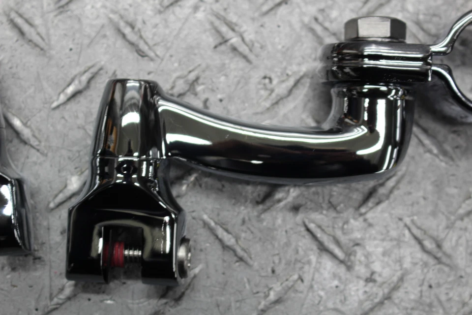 Harley-Davidson Softail Fatboy 2005 reposapiés delanteros cromados para carretera (nuevos) Foto 4 de 4