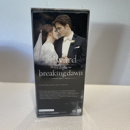 BARBIE PINK LABEL Twilight Saga BREAKING DAWN Pt 1 EDWARD w Stand COA MATTEL NIB - Picture 6 of 12