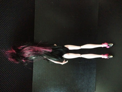 Monster High Dracula bambola cuore sulla guancia - Foto 5 di 5
