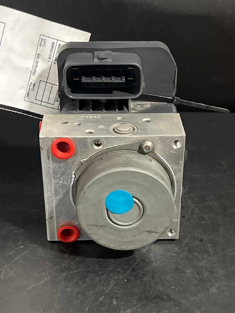 2012-2013 Toyota Corolla ABS Anti-Lock Brake Pump Module Assembly 1.8L OEM