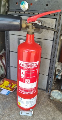 Neuruppin-Co2 Feuerlöscher, Kohlendioxid Löscher,2 Kilo, Typ - KS 2 BG ,geprüft - Bild 11 von 13