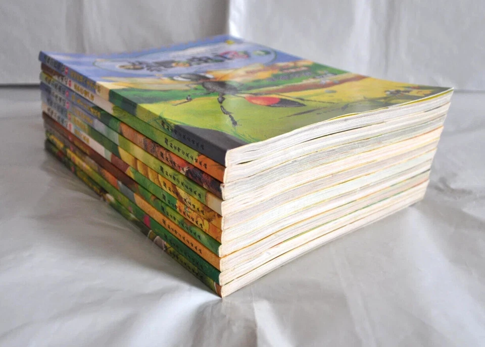 Chinese Edition Set of 10 The Insect Life by Fabre Kid's Books Ants Bugs Spiders - Image 3 of 4
