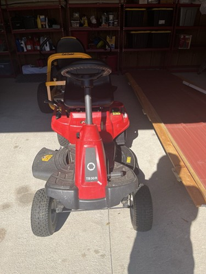 #ad Troy Bilt Riding Lawn Mower immaculate condition $1200.00