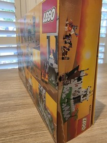 LEGO King's Mountain Fortress 6081 NEW Comes With Custom Acrylic Case