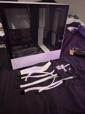 NZXT H510 Compact ATX Mid-Tower PC Gaming Case - White/Black with braided cables