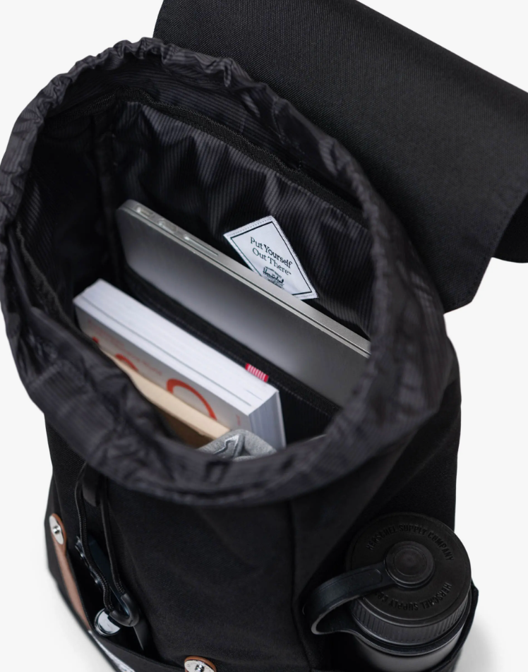 herschel backpack retreat black Mini Spacious main compartment with integrated 15 Herschel Retreat Backpack Black Herschel