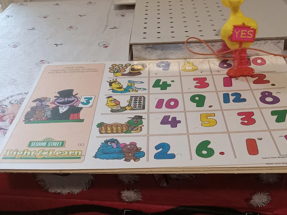 Sesame Street Letter And Number Light & Learn Matching Game VTG Education TESTED - Image 4 of 4
