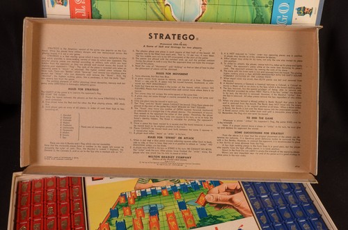 Stratego Board Game 1962 Complete Vintage MB Milton Bradley 19pics - Picture 7 of 19