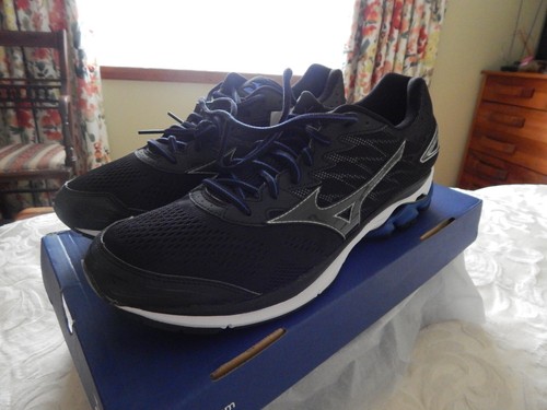 Mizuno Wave Rider 20 mens shoes, size 11 US, brand new in box - Picture 8 of 10