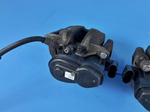 11-16 BMW F10 528I 535I 528XI 535XI REAR BRAKE CALIPERS ACTUATORS W/ PADS EMF - Picture 6 of 14