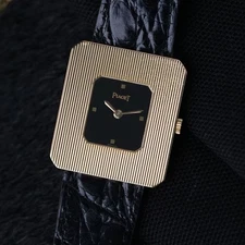 Piaget Vintage Rectangle Protocole Ref. 99042 18k Yellow Gold Manual Wind 1960s