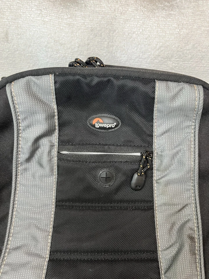 LowePro CompuDaypack Camera Bag Black And Gray - Image 2 of 4