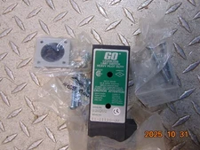 NEW TOPWORX GO SWITCH 11-11110-00 LEVERLESS LIMIT SWITCH