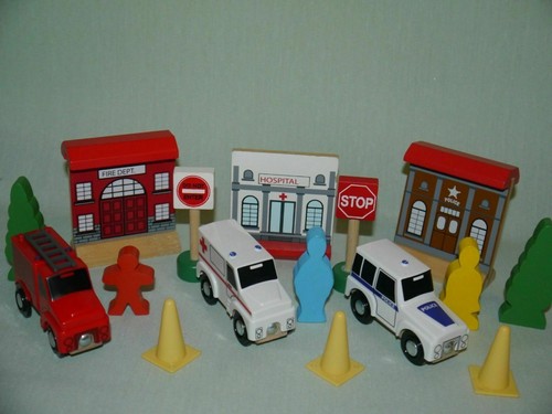 Brio & Compatible Accessories _ set 2 - Picture 10 of 10