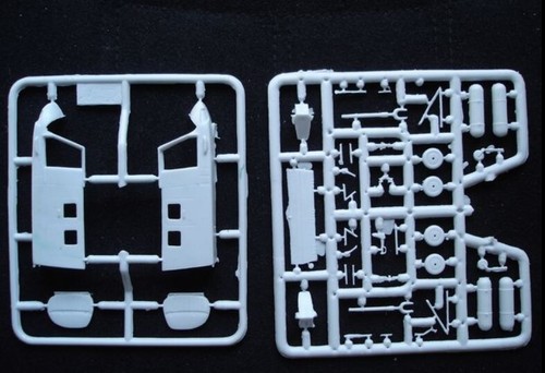 Amodel 72129 Plastic model kit Scale 1:72 Ka-226 (Serega) Russian helicopter - Picture 12 of 24