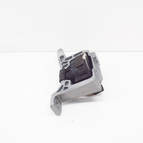 31375739 volvo подушка