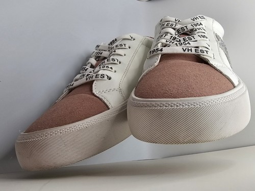 Vintage Havana Lace Up White And Sparkle Pink Silver Star Sneakers (Preloved) - Picture 15 of 18