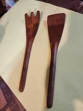 Vintage MCM Wooden Tiki Kitchen Utensils Fork Spoon Spatula Salad Serving Set.