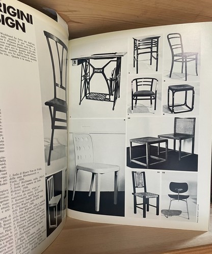 Casa Vogue Ottobre 1976 n. 62 Arte e ambiente alla Biennale di Venezia - Foto 13 di 13