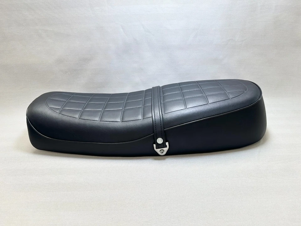 Asiento Honda CB550F Super Sport perfil bajo metal negro 1975 1976 1977 Cafe Racer. Foto 2 de 4