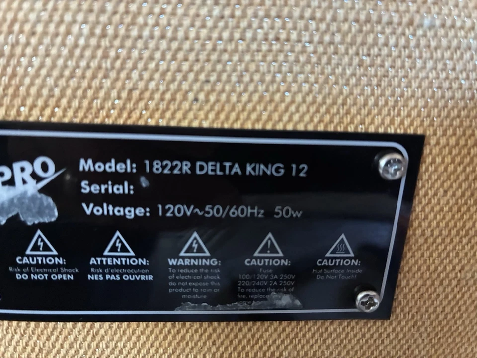 Combo amplificador de guitarra Supro 1822RTB Delta King 12 tubos 15 vatios tweed negro Foto 4 de 4