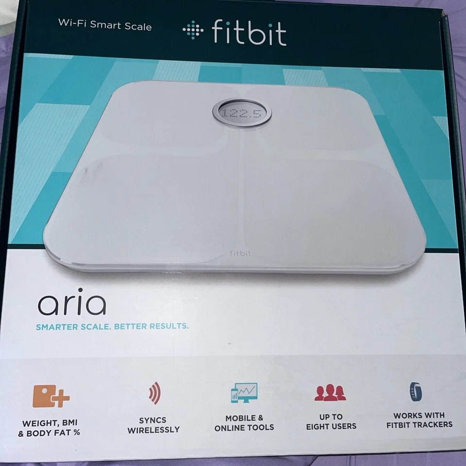 Умные весы Fitbit FB203WT Aria Air Global - белые - Изображение 2 из 4