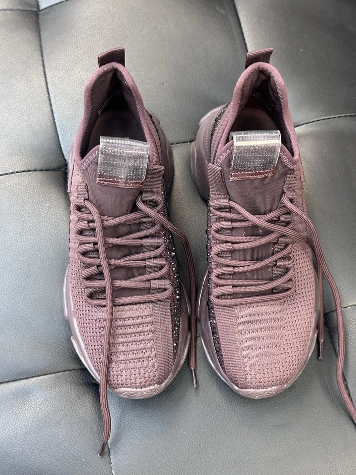 Steve Madden Maxima Sneakers Women's Size 7M Rhinestone & Studed Sparkling Shoes - Image 4 of 4