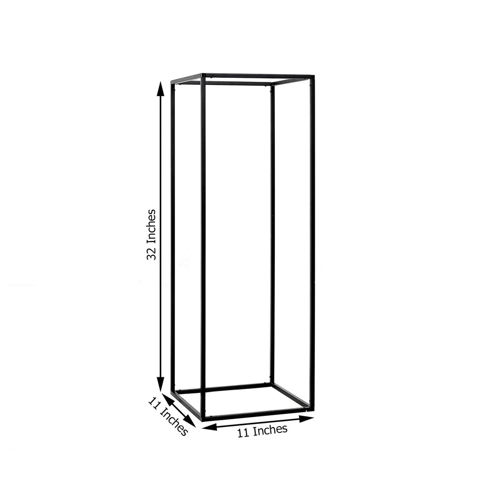 Soportes de metal geométricos negros mate de 32" de alto para boda Foto 2 de 4