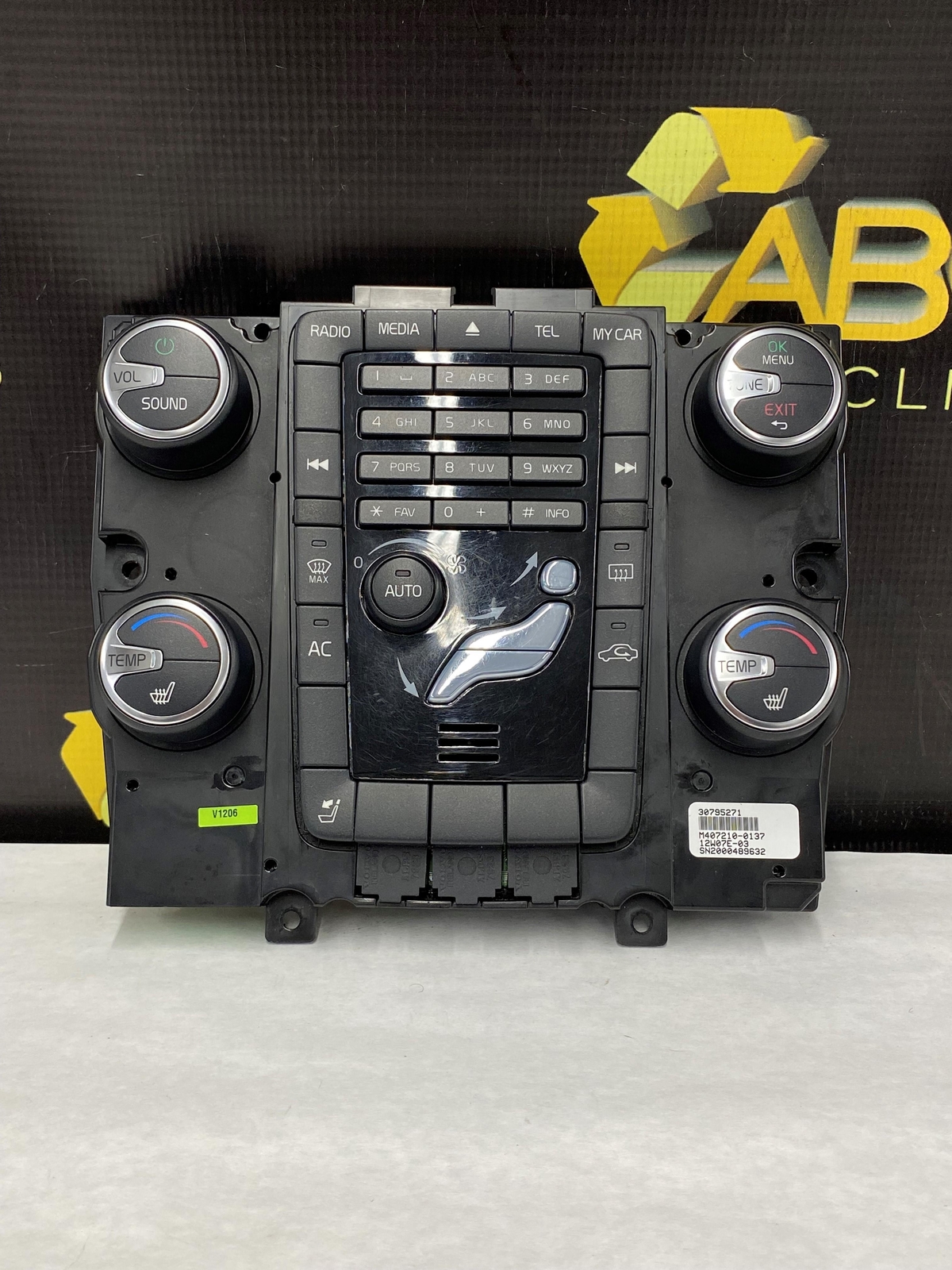 20112013 Volvo S60 Temperature Climate Control Panel Radio & Heat OEM