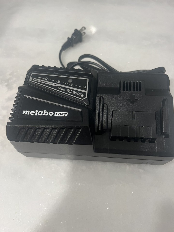 Metabo HPT NP18DSALM 18V Cordless 13/8 in. 23Gauge Pin Nailer Kit