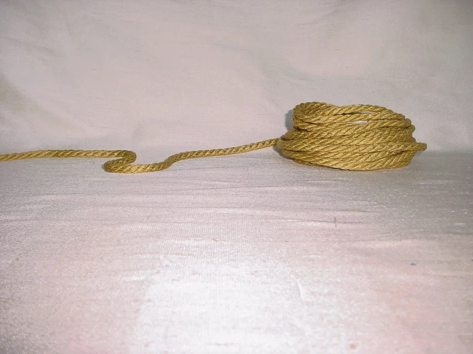 CUERDA TAPICERÍA CORTINA CABLE 1/4" LATÓN KRAVET 17Y Foto 2 de 3